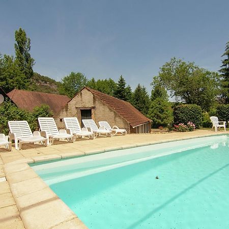 Charming Gite With Pool In Vezac Бенак-е-Казнак Екстер'єр фото